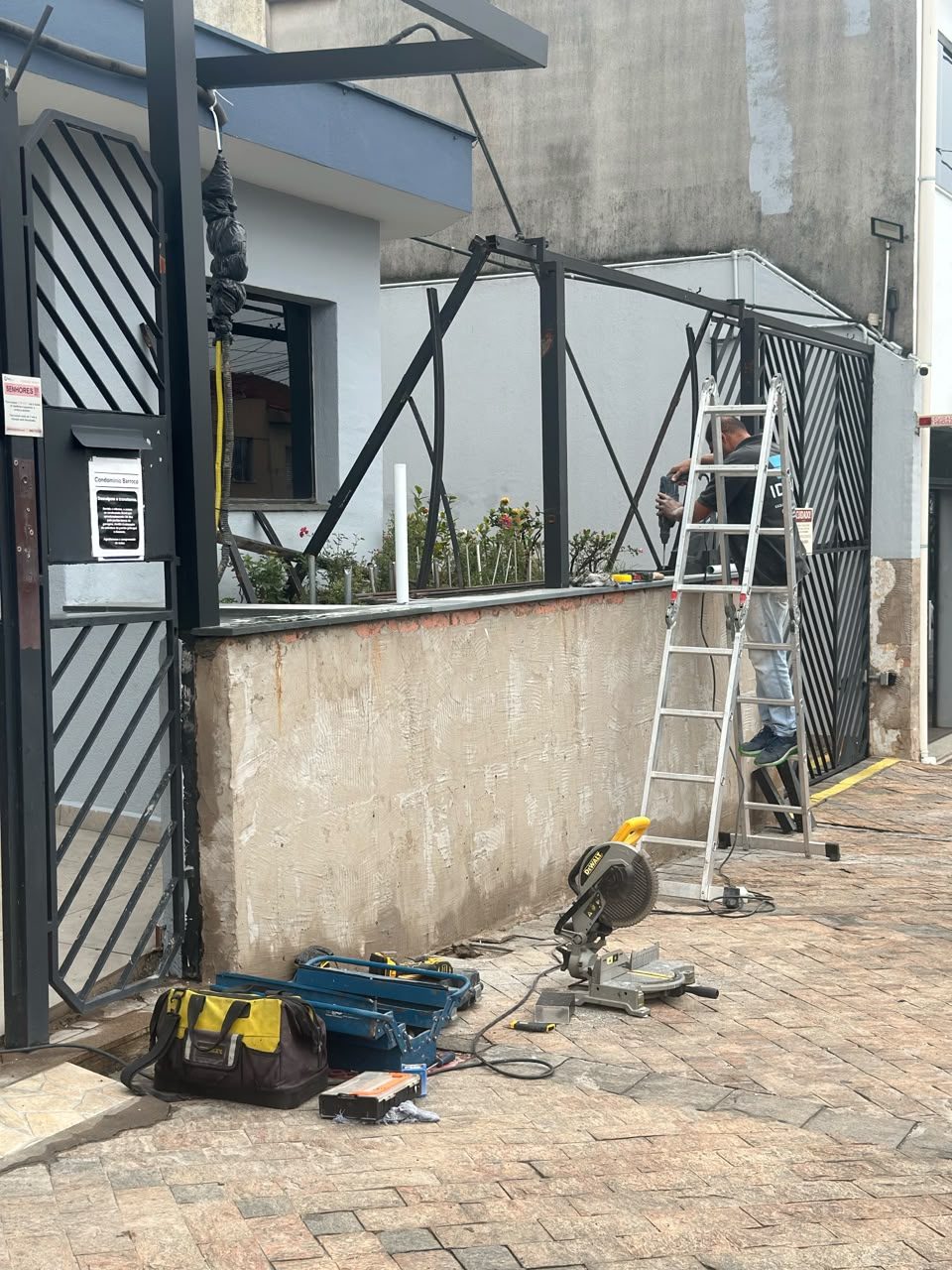 Fachada e Cobertura em Vidro e Alumínio — foto 7